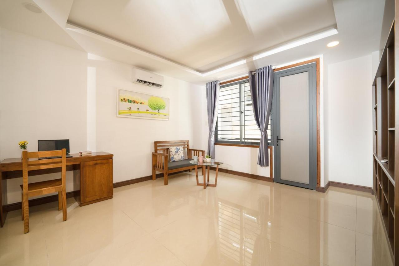 Carol Homestay & Apartment Da Nang 4 Buitenkant foto
