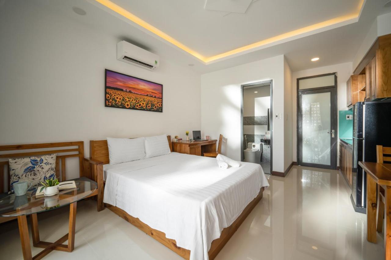 Carol Homestay & Apartment Da Nang 4 Buitenkant foto